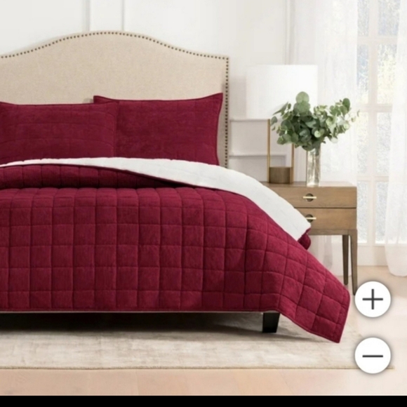 Charisma Luxury 3 piece Corduroy Quilt Set